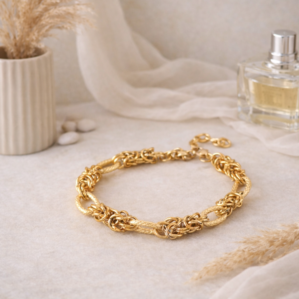Lumière Knot Bracelet