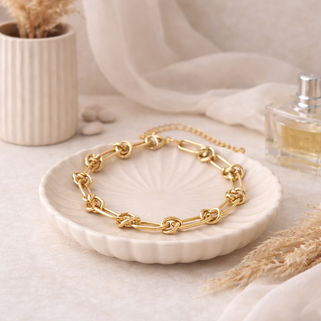 Aurélia Knot Link Bracelet